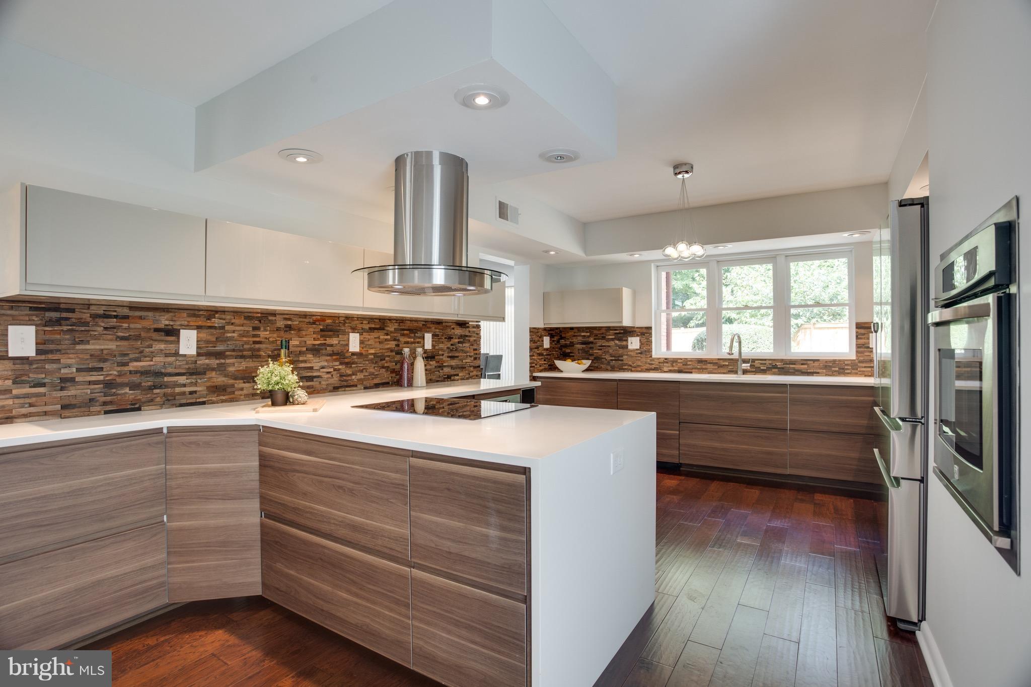 ENGLANDBORO - Residential