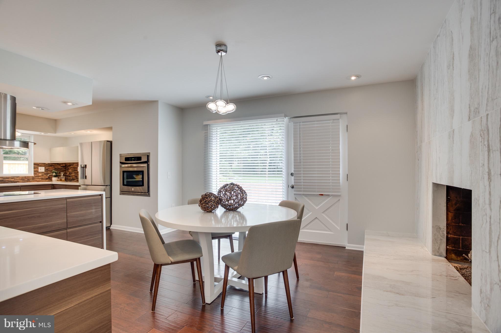 ENGLANDBORO - Residential