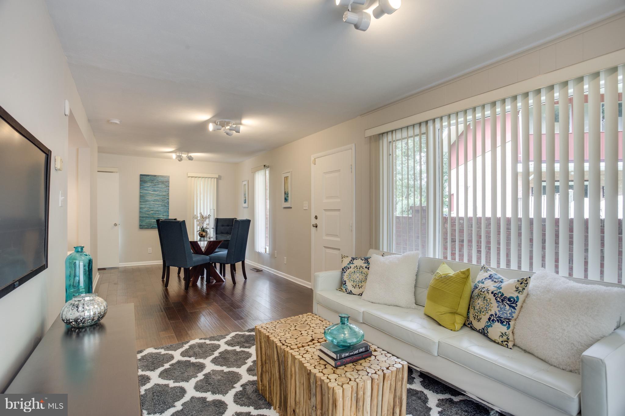 ENGLANDBORO - Residential