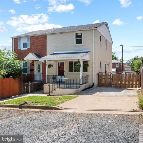 3625 S FOUR MILE RUN DRIVE ARLINGTON VA 22206