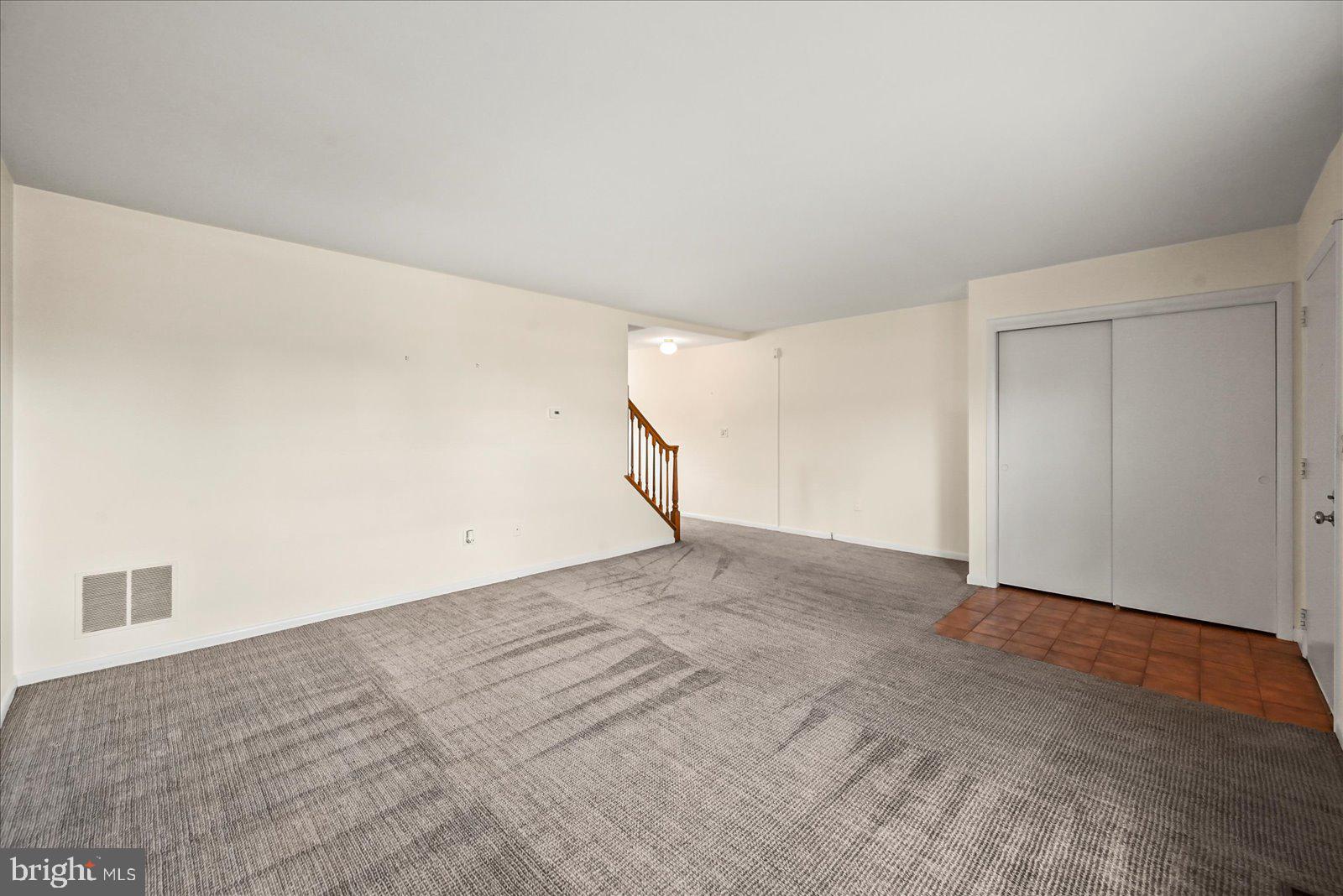 VILLAGE OF FOX RUN - Residential