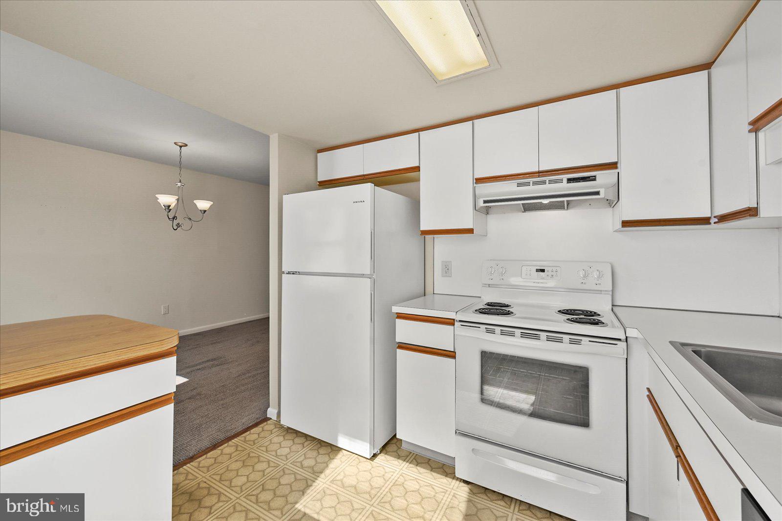 114 DEW DROP COURT 114