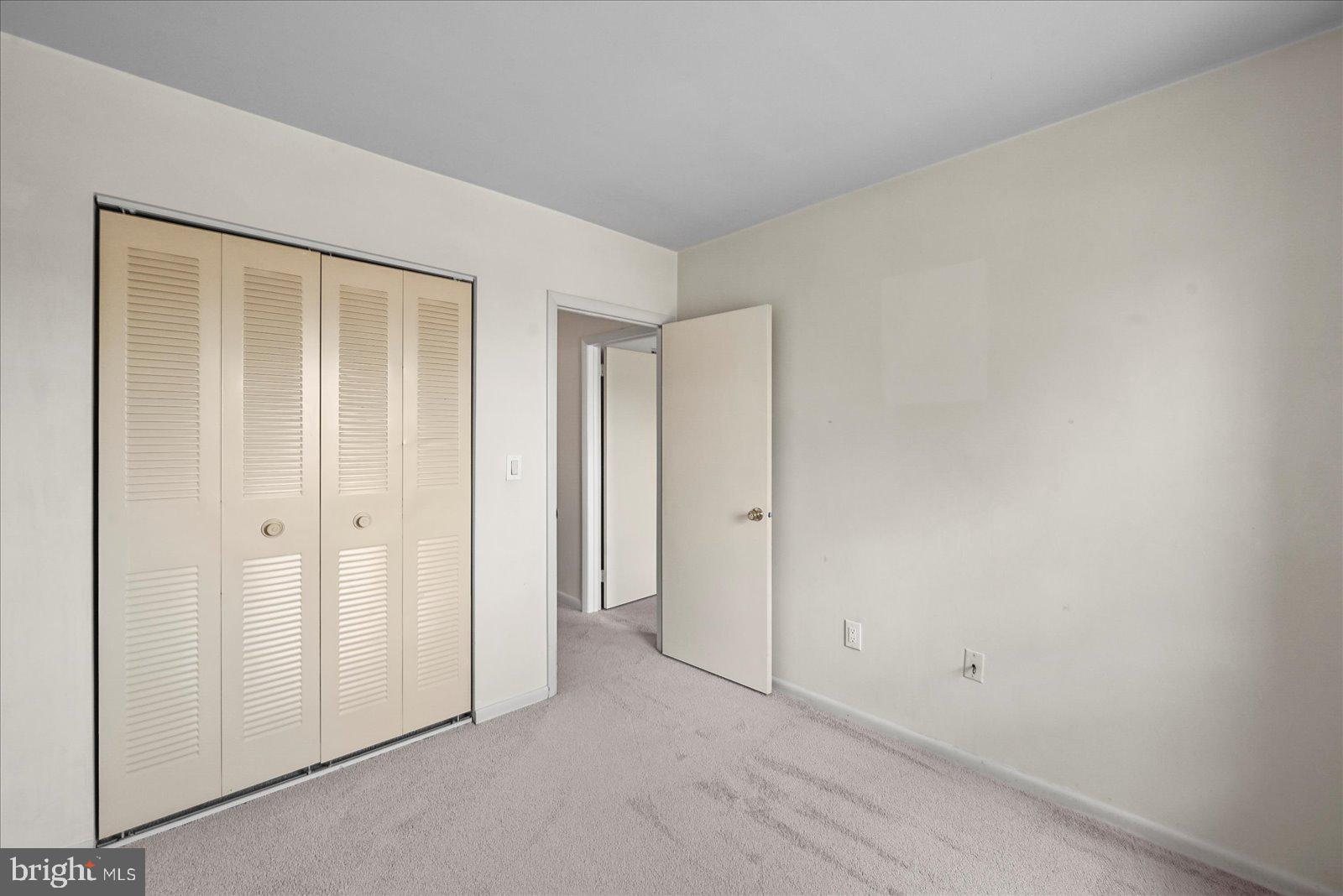 VILLAGE OF FOX RUN - Residential