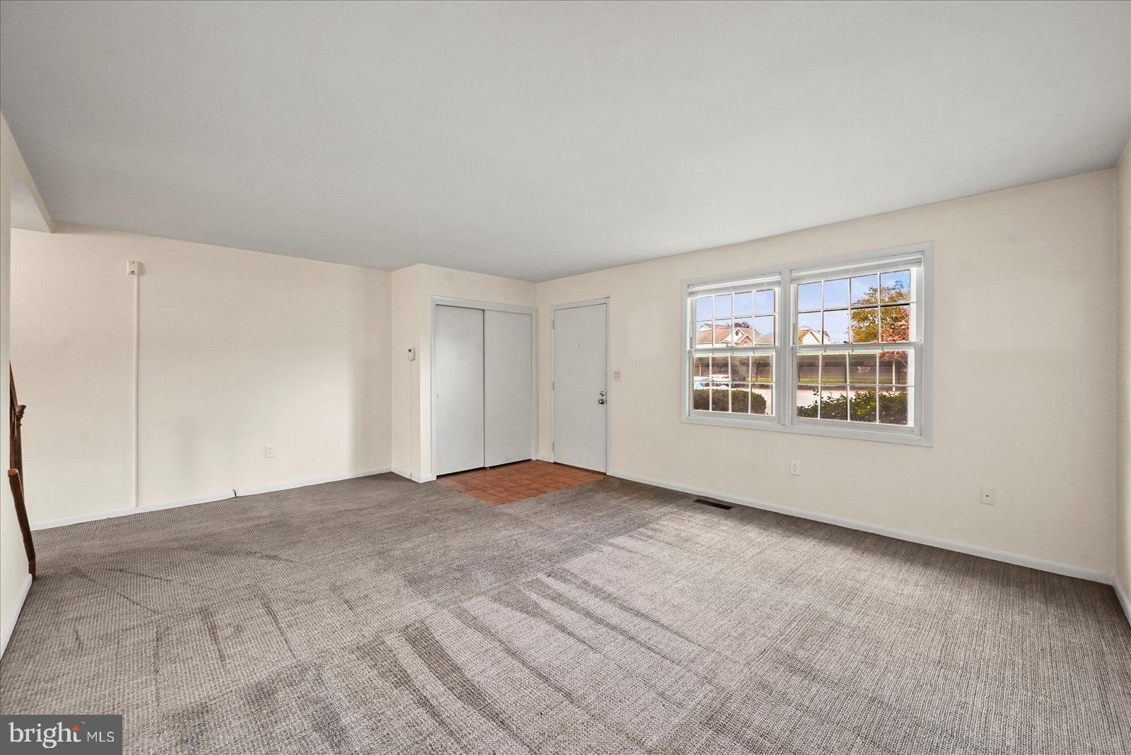 VILLAGE OF FOX RUN - Residential