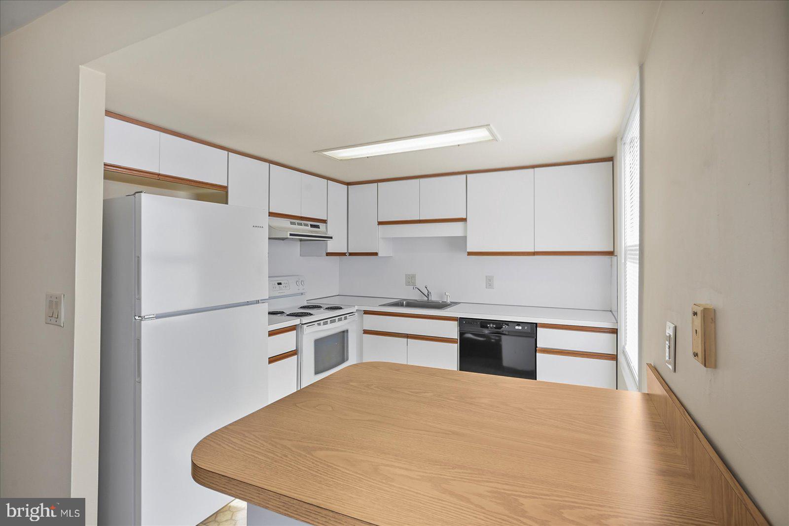 114 DEW DROP COURT 114