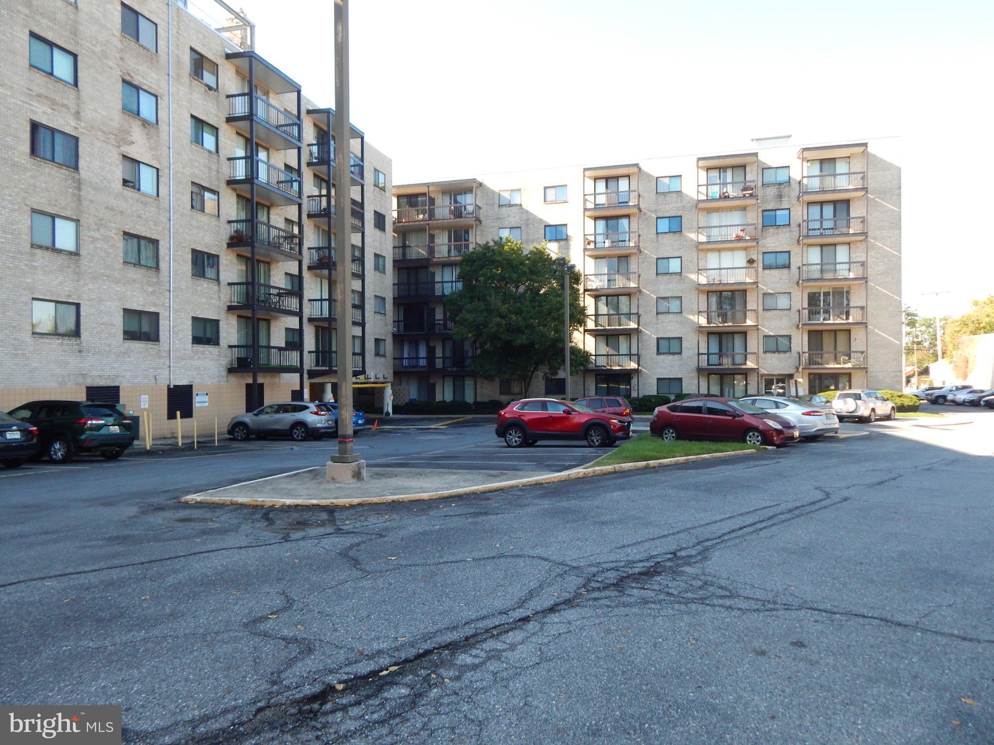 130 SLADE AVENUE 614