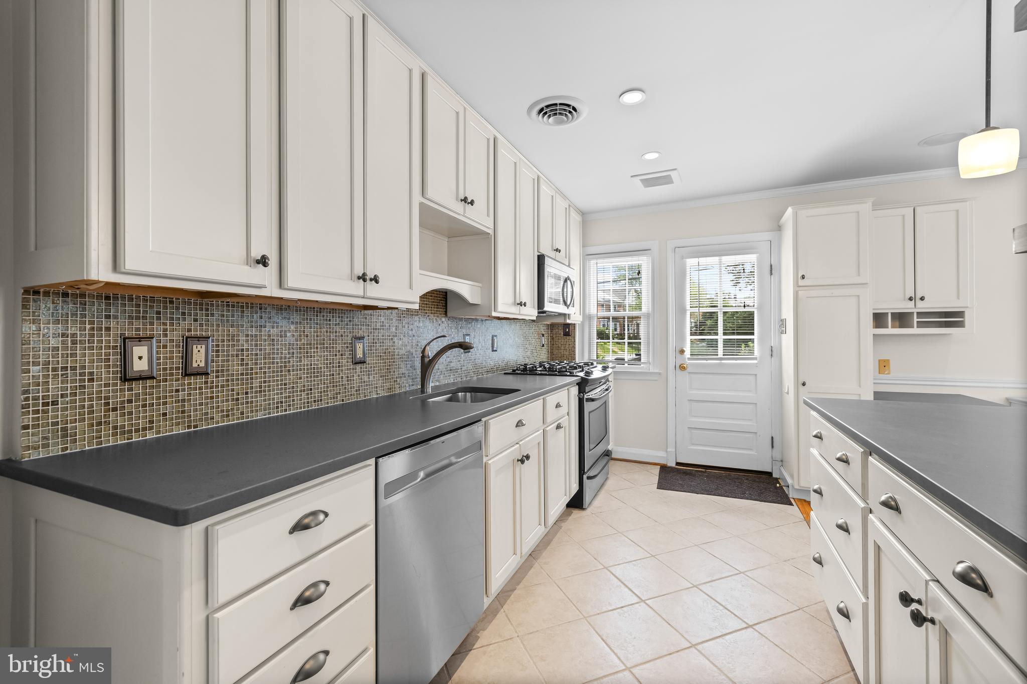 GAYWOOD - Residential