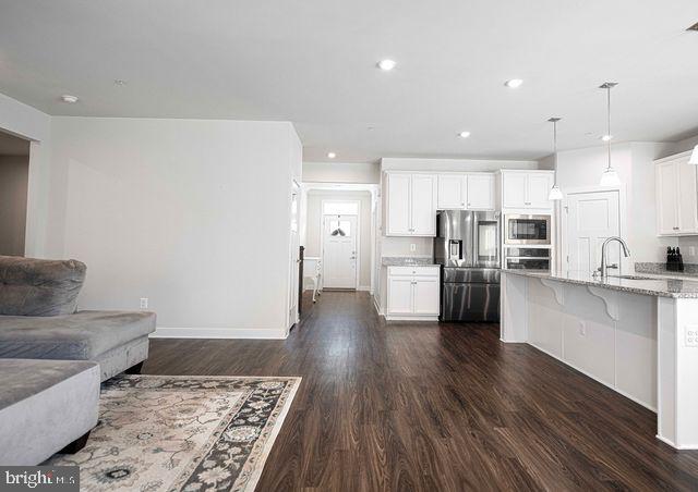 MAGNESS MILL - Residential