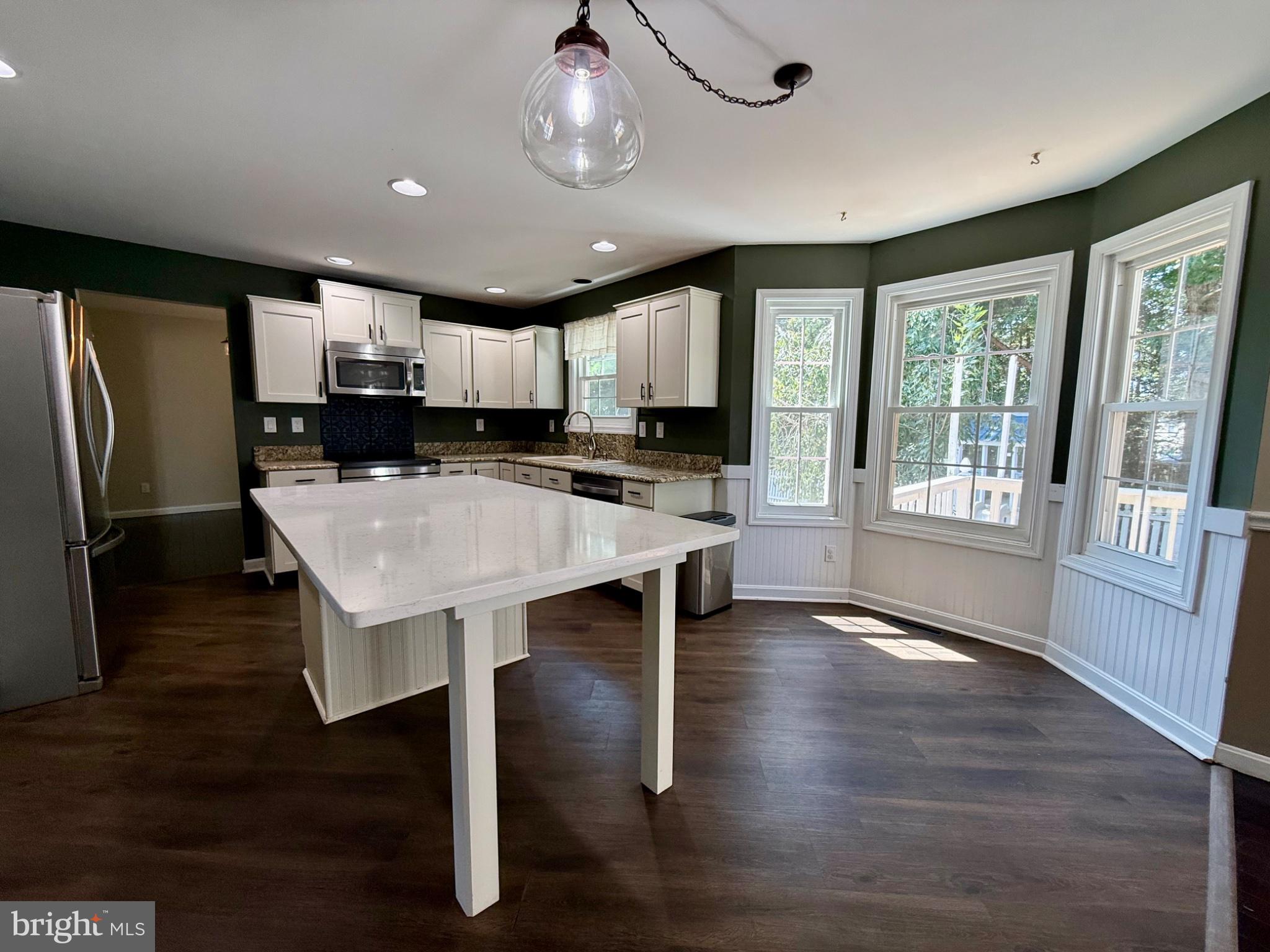 20797 RED ROSE COURT