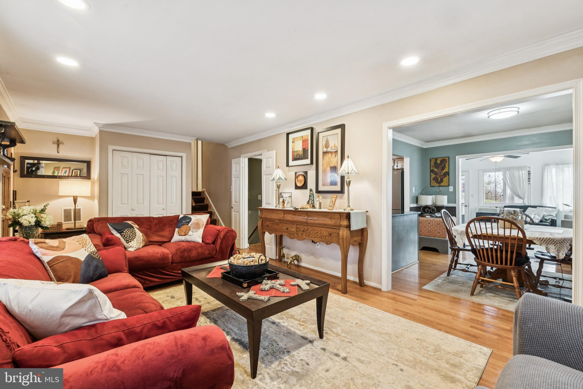 SOUTH HILL ESTATES - Residential