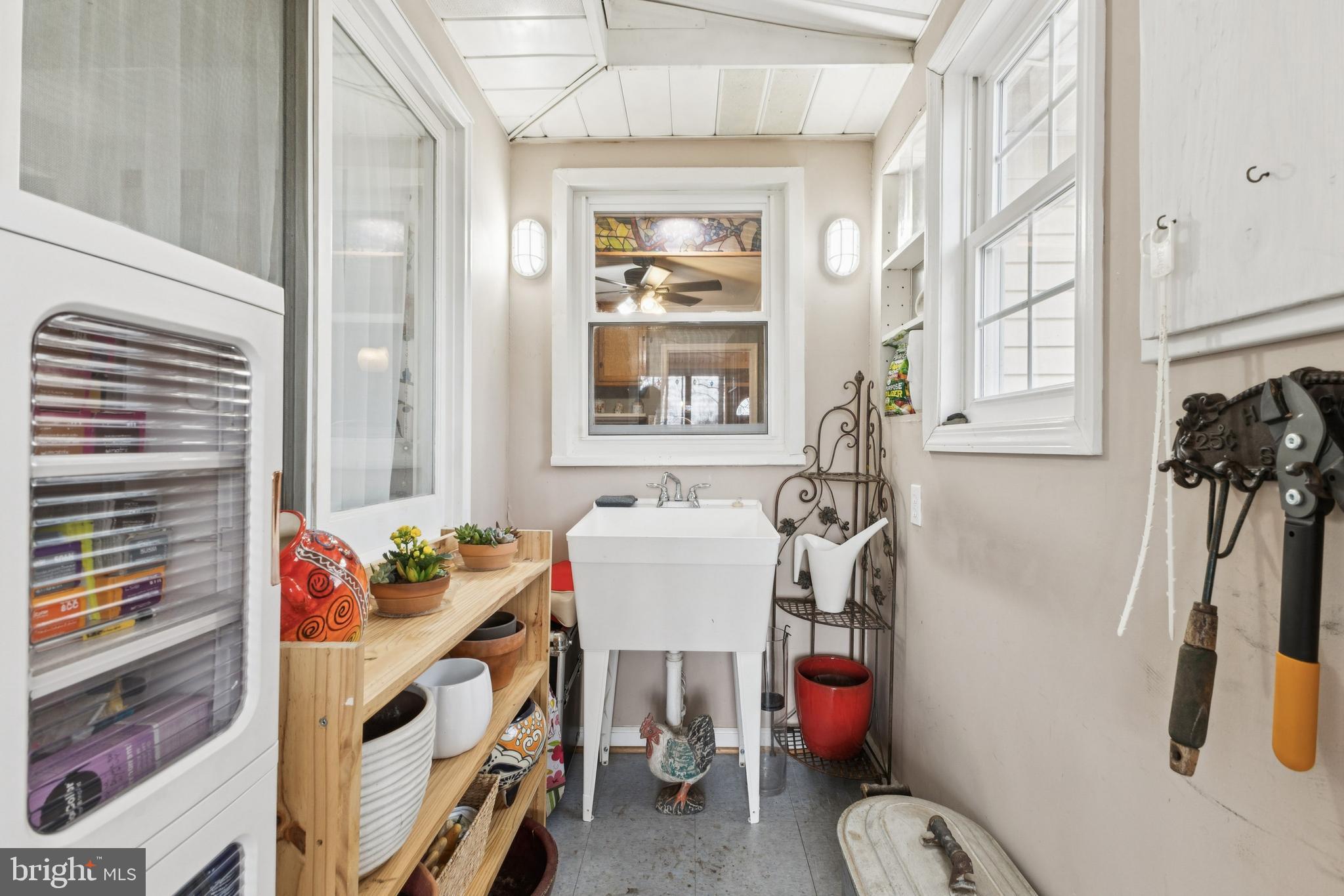 SOUTH HILL ESTATES - Residential