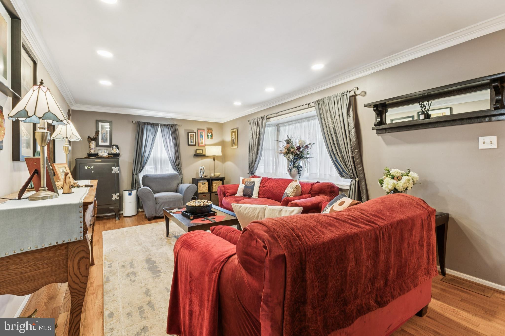 SOUTH HILL ESTATES - Residential