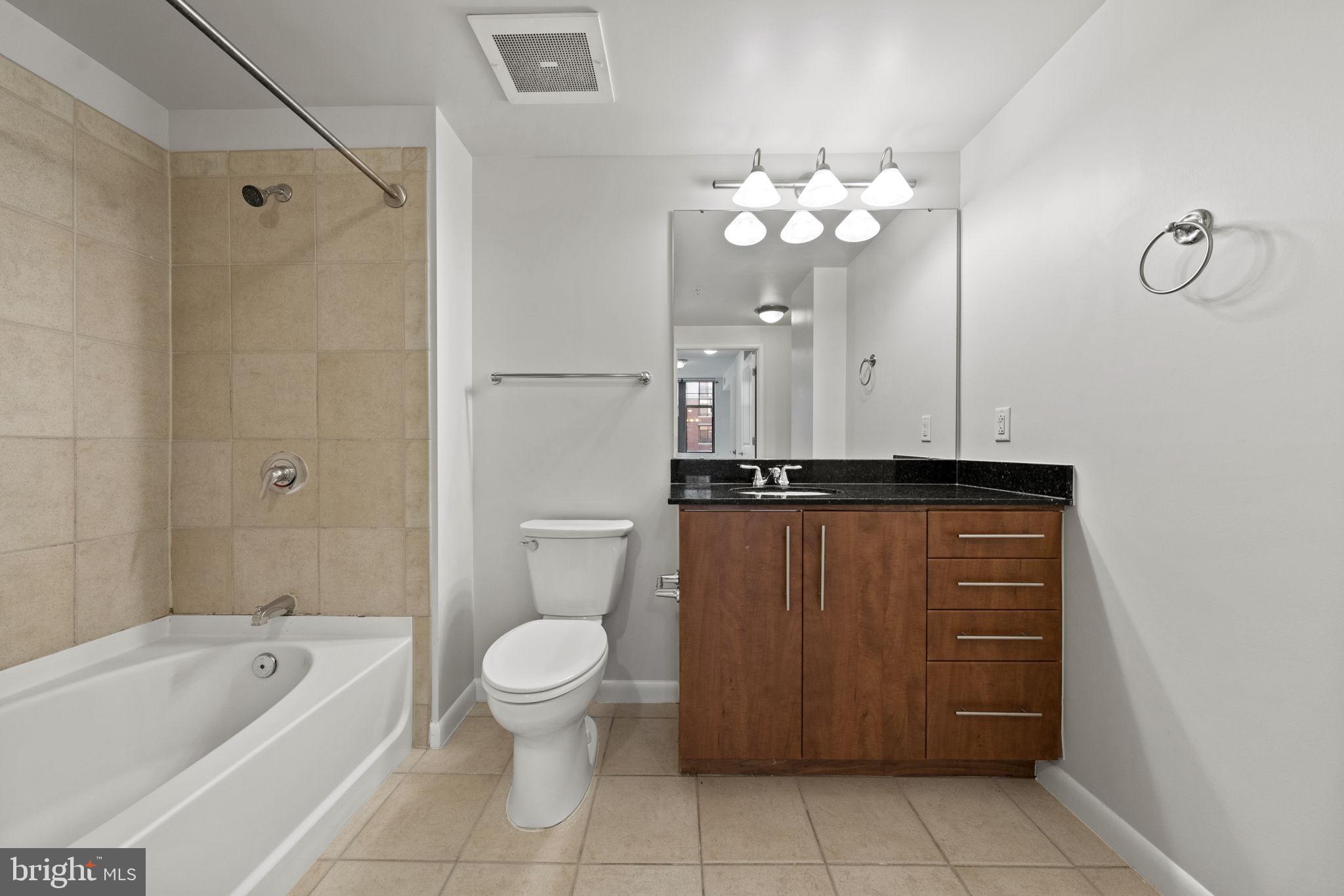 CLARENDON - Residential