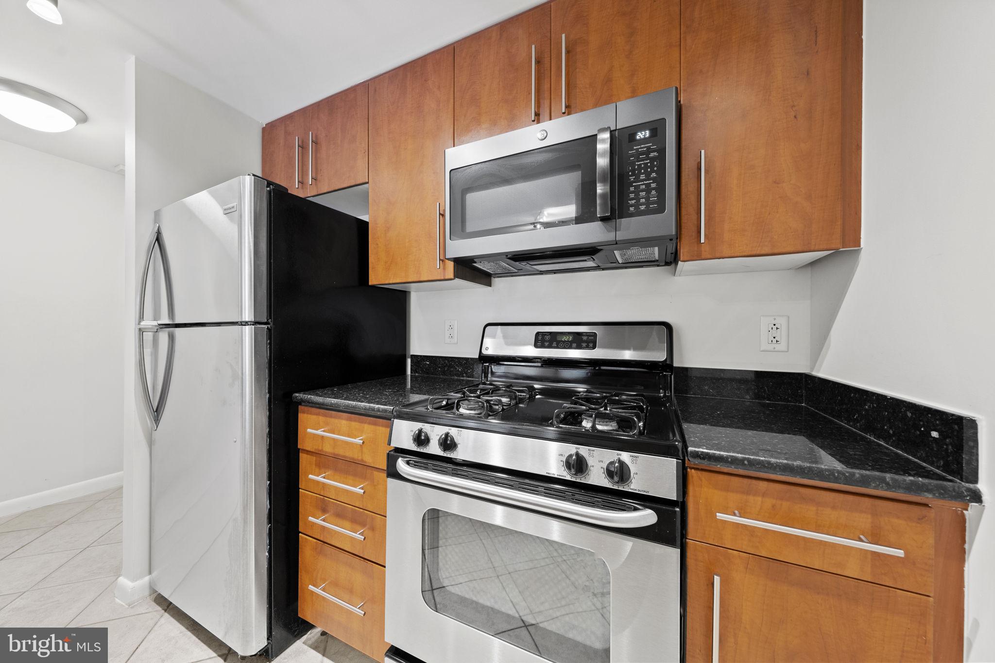 CLARENDON - Residential