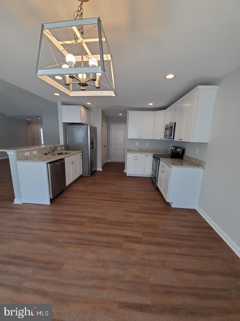 PRENTISS POINT - Residential