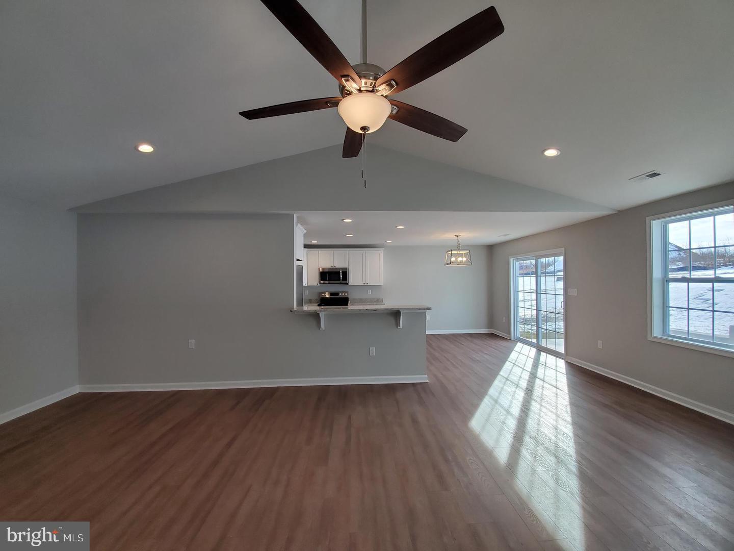 PRENTISS POINT - Residential