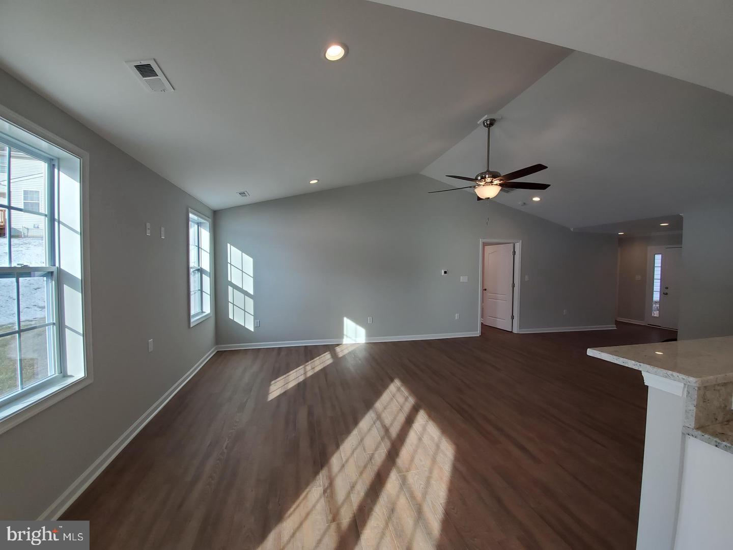 PRENTISS POINT - Residential