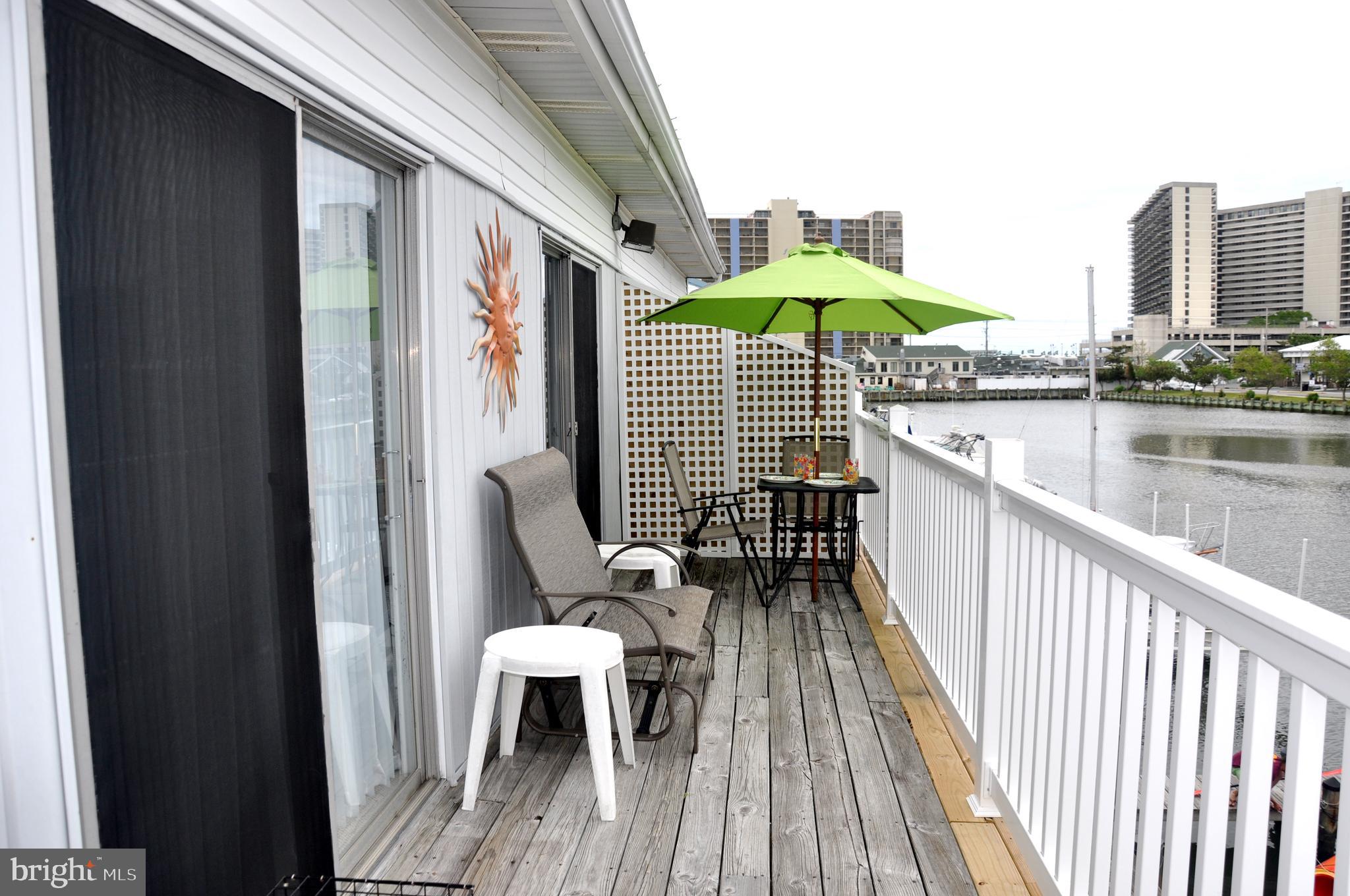 BAYSHORE ESTATES - Residential