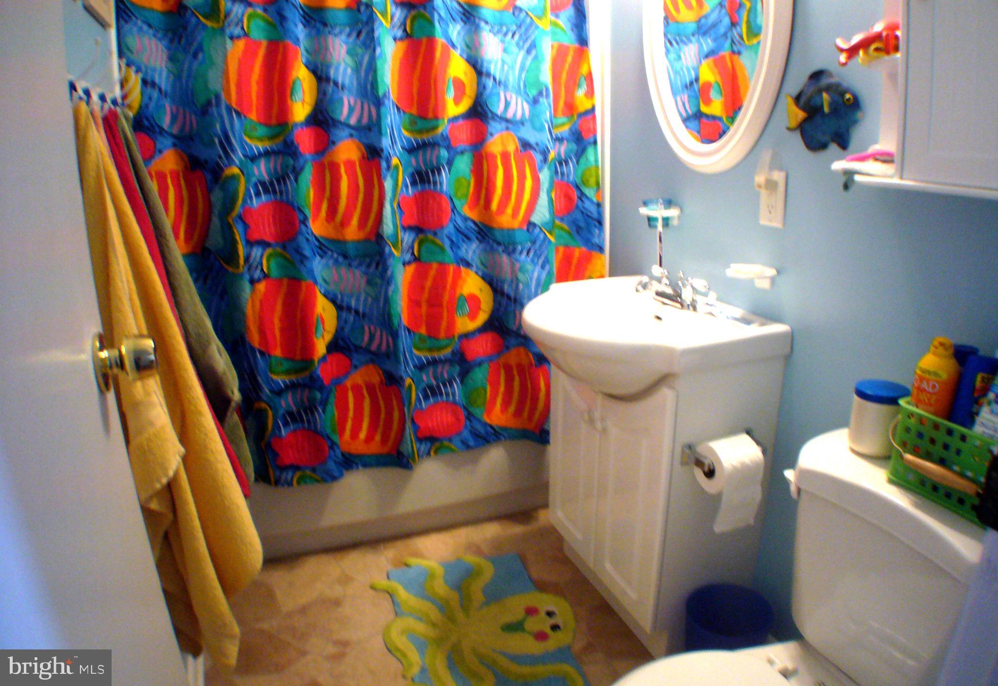 BAYSHORE ESTATES - Residential