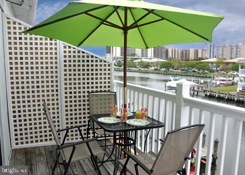 BAYSHORE ESTATES - Residential