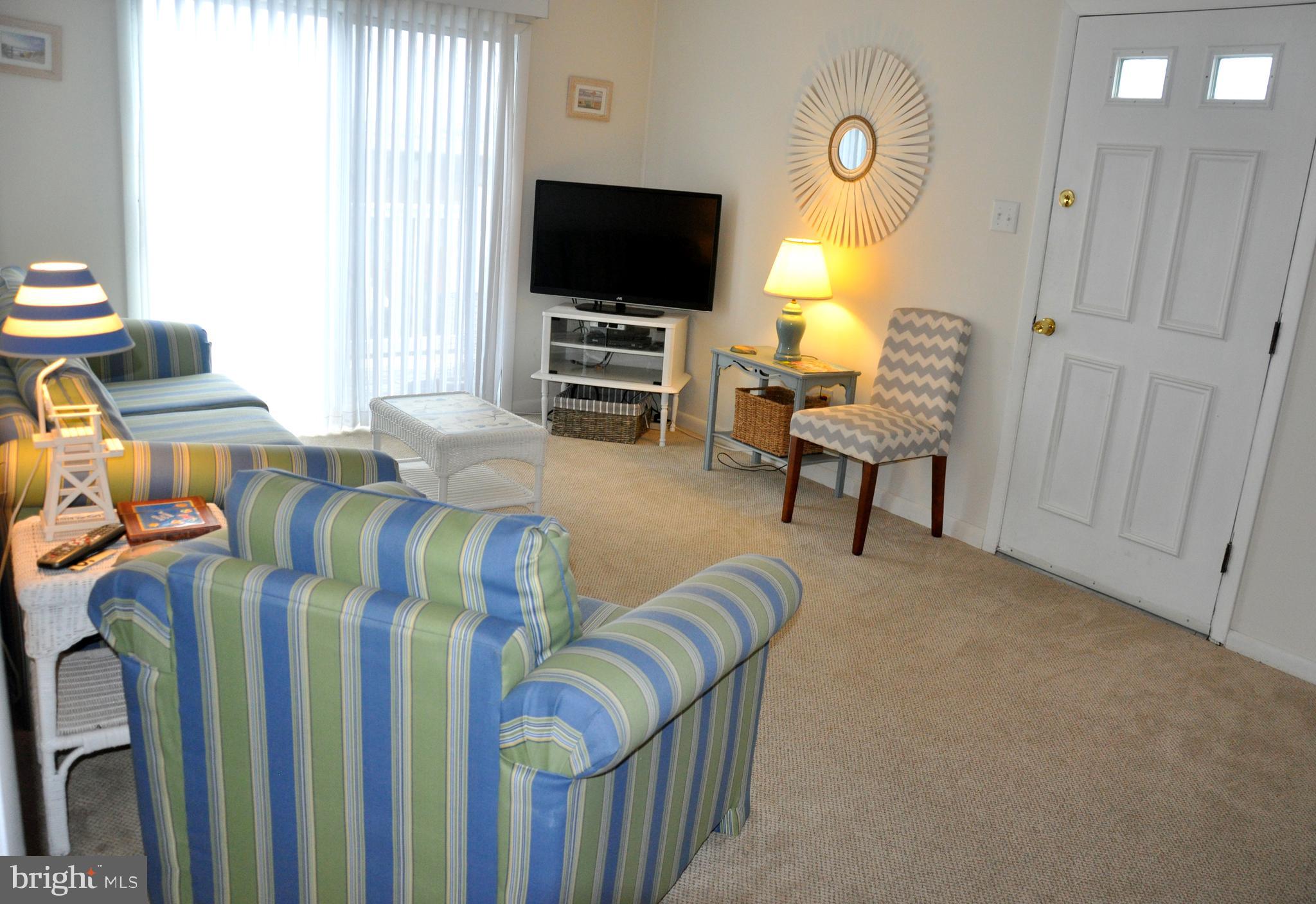 BAYSHORE ESTATES - Residential