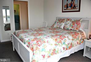 BAYSHORE ESTATES - Residential