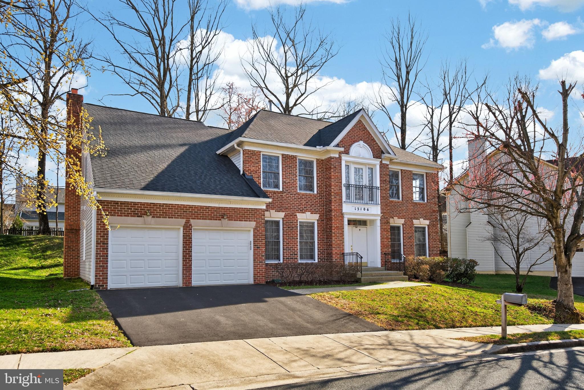 SHERWOOD FOREST MANOR - Residential