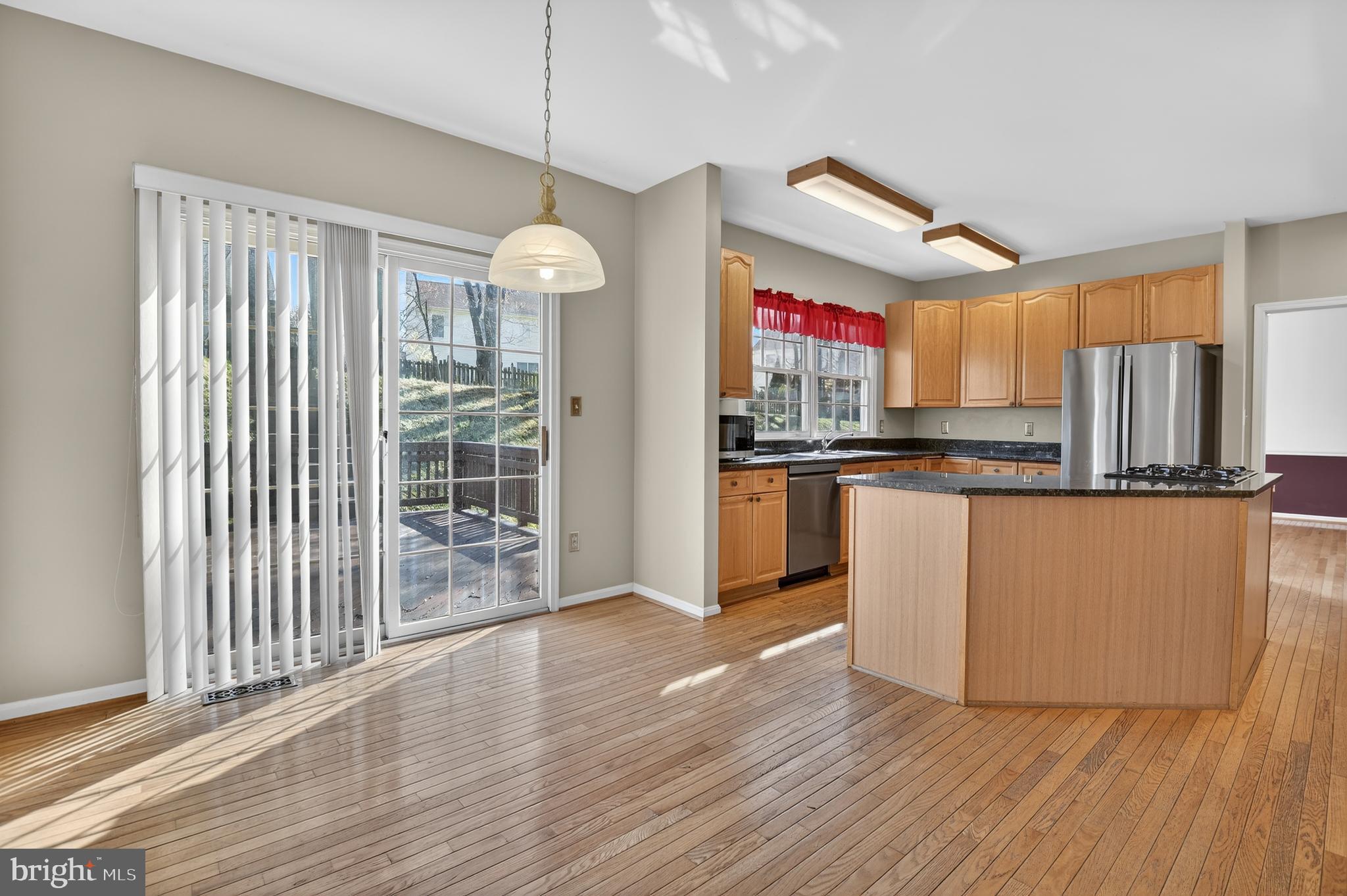 SHERWOOD FOREST MANOR - Residential