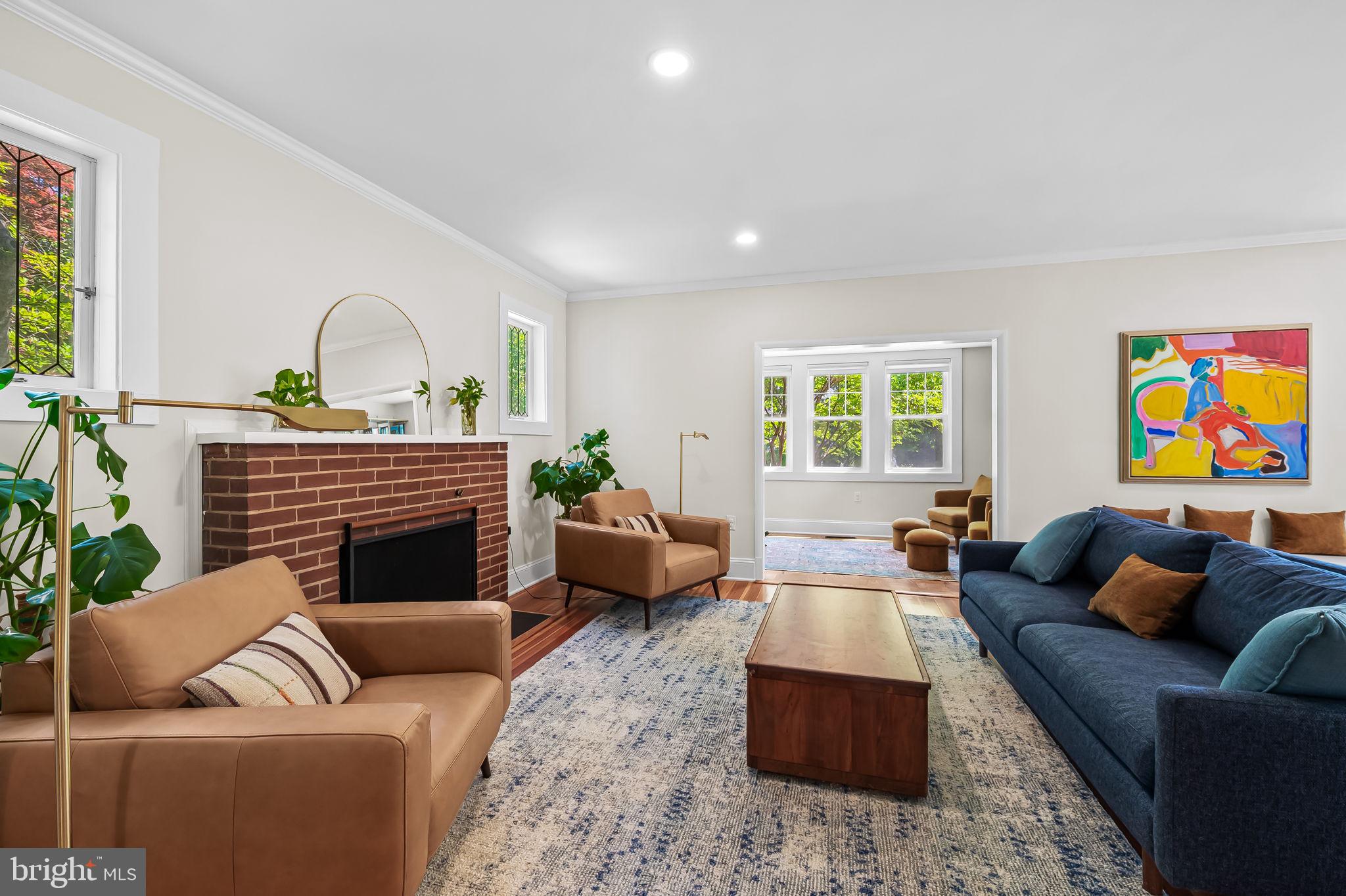 MOUNT WASHINGTON - Residential