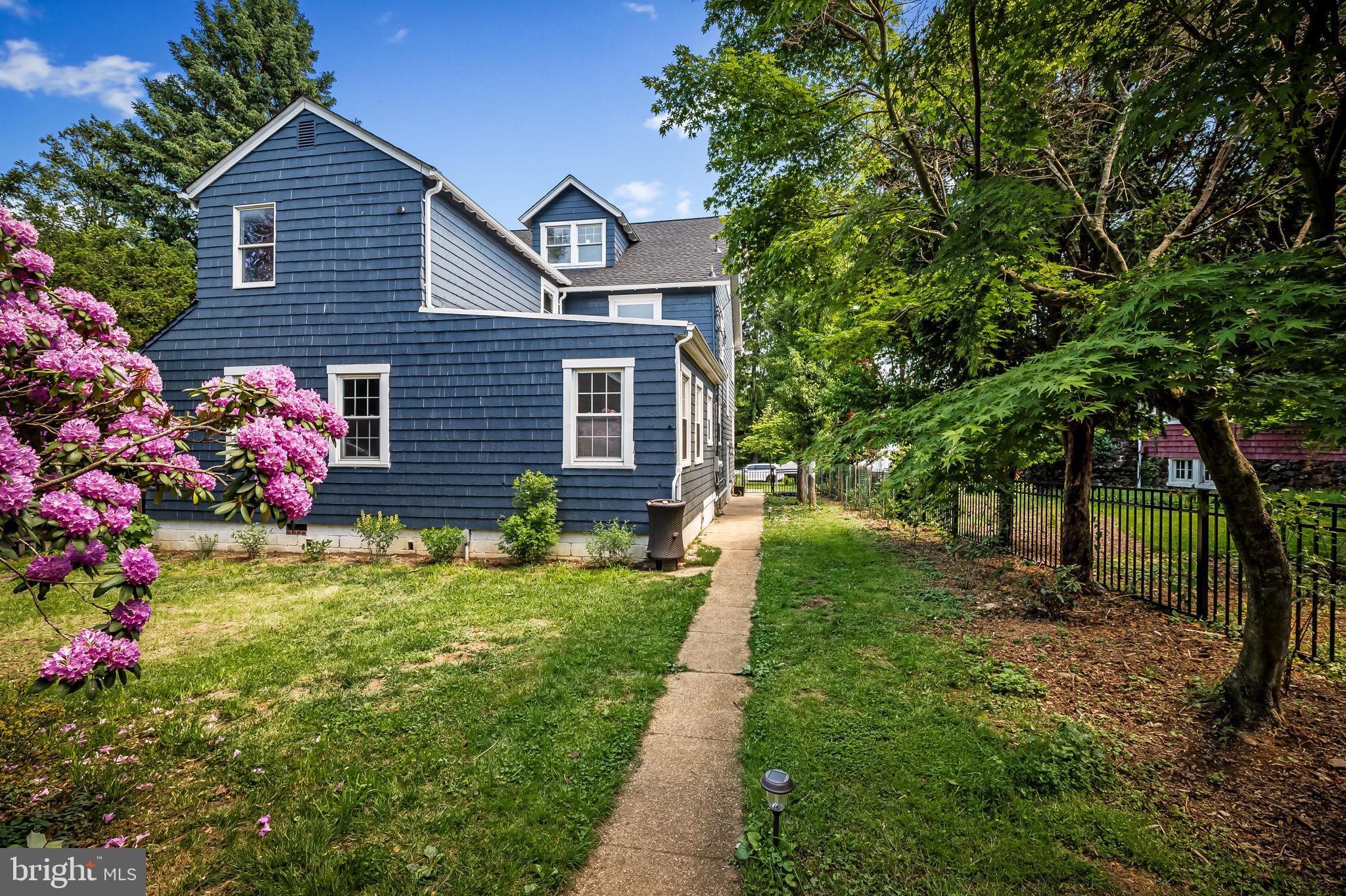 MOUNT WASHINGTON - Residential