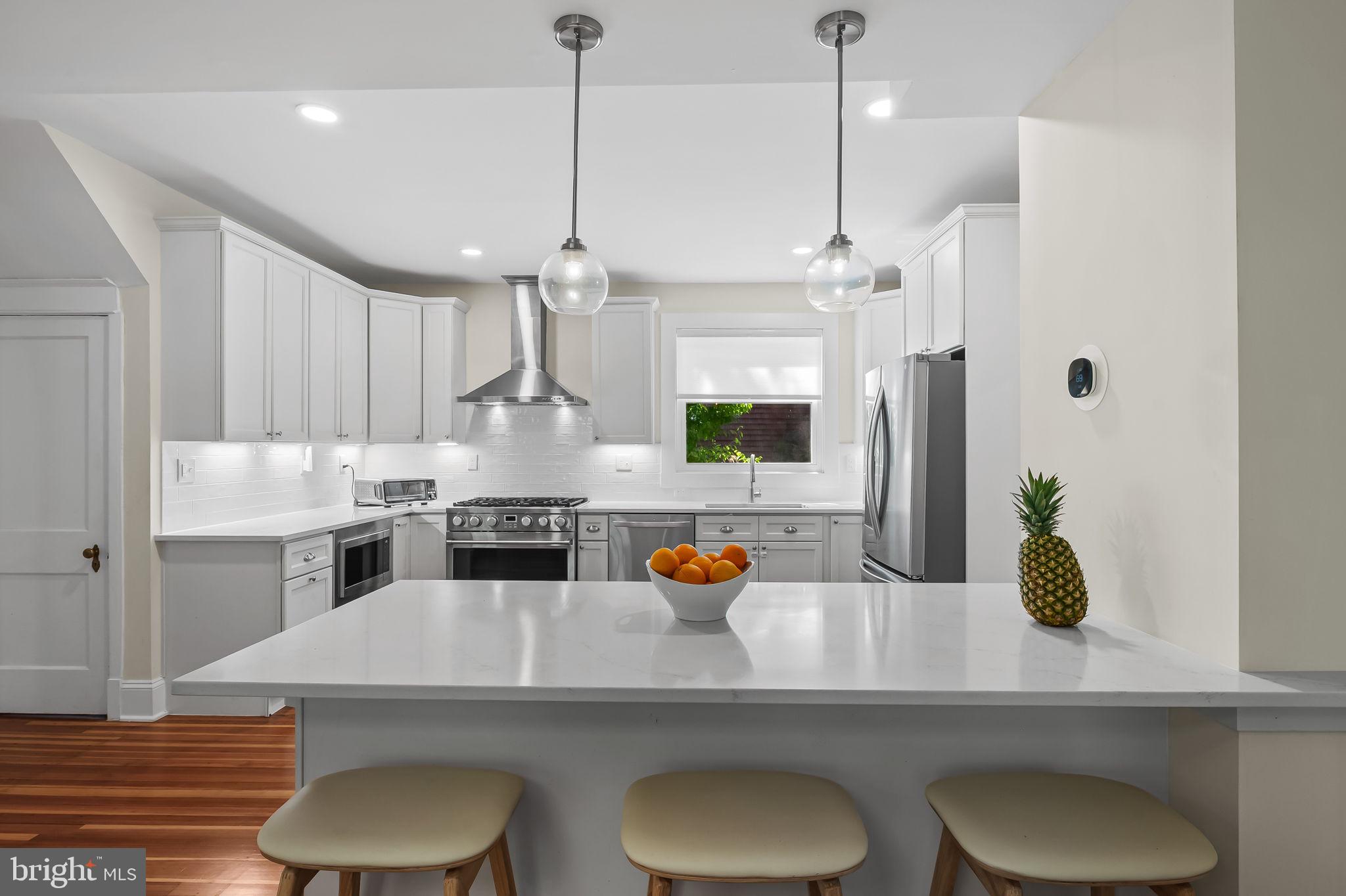 MOUNT WASHINGTON - Residential