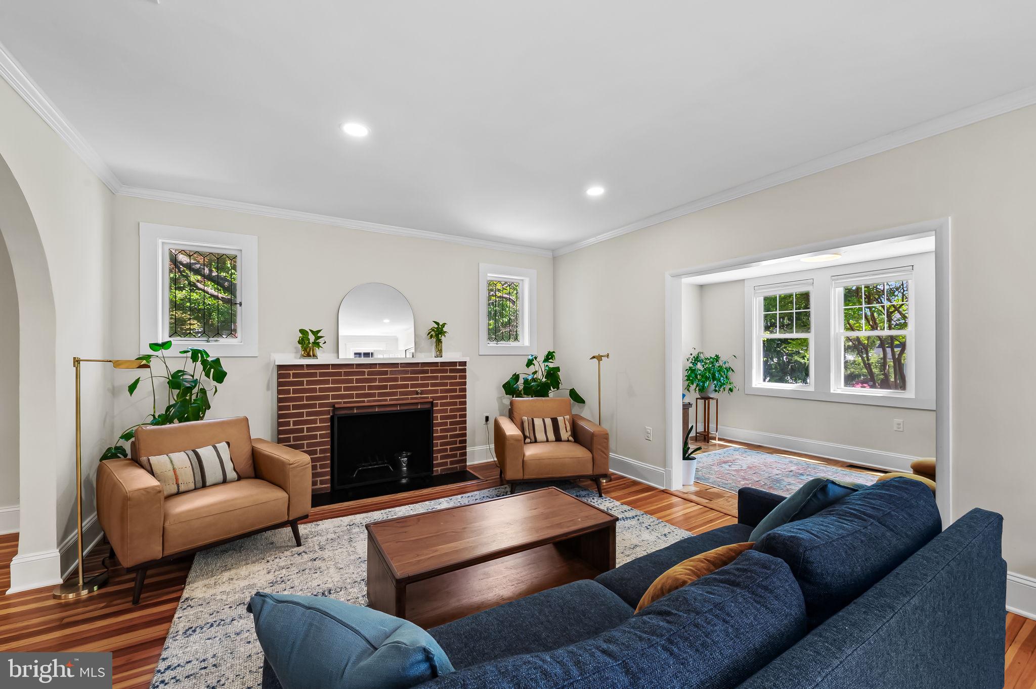 MOUNT WASHINGTON - Residential