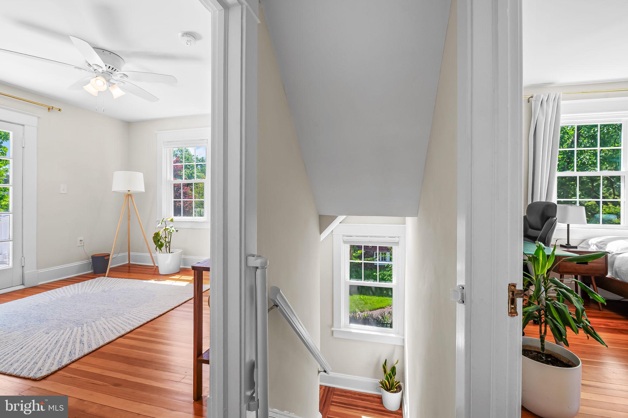 MOUNT WASHINGTON - Residential