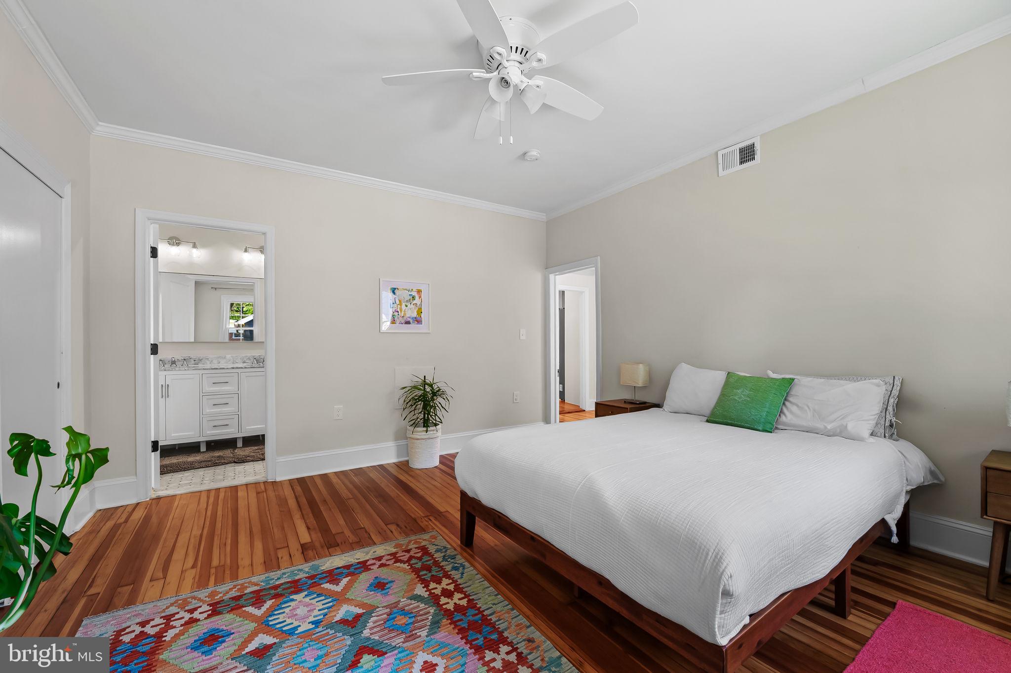 MOUNT WASHINGTON - Residential
