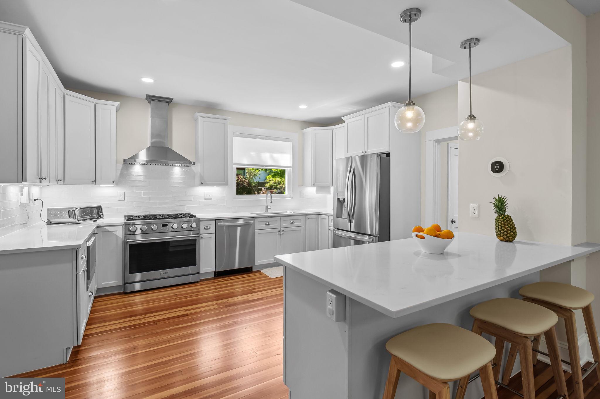MOUNT WASHINGTON - Residential