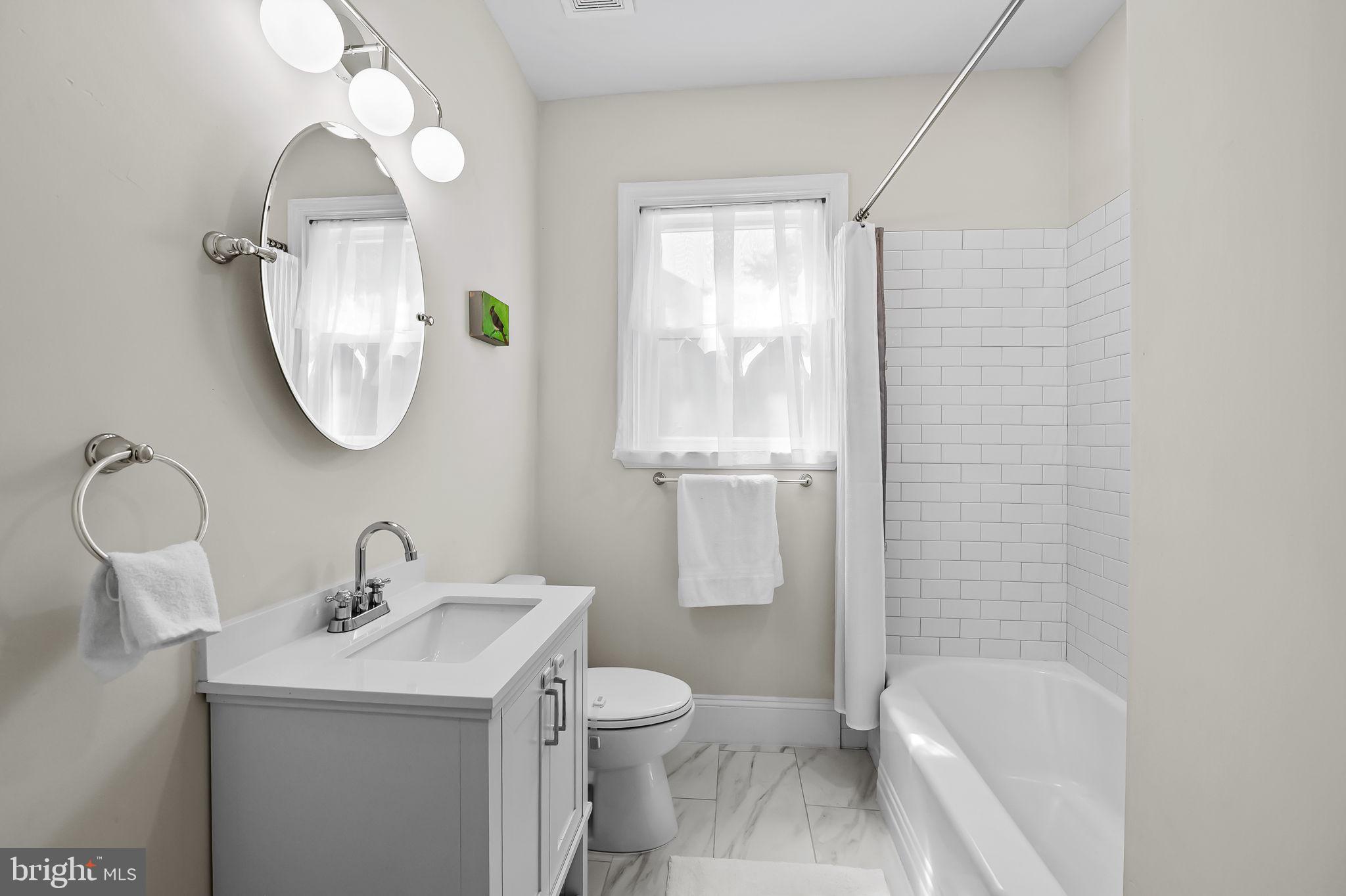 MOUNT WASHINGTON - Residential