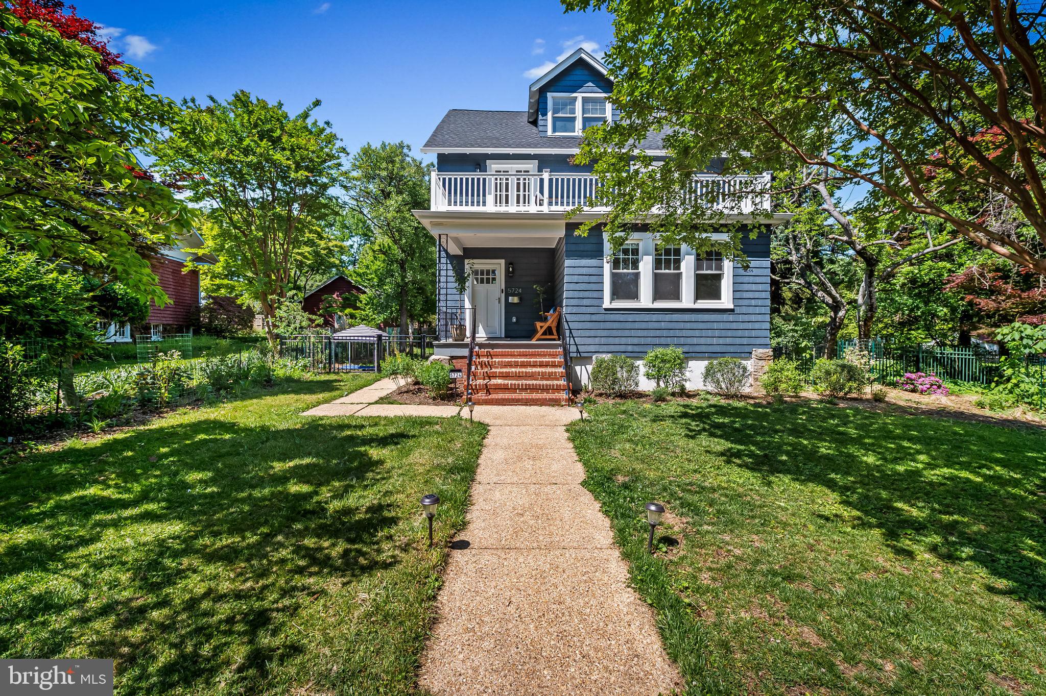 MOUNT WASHINGTON - Residential