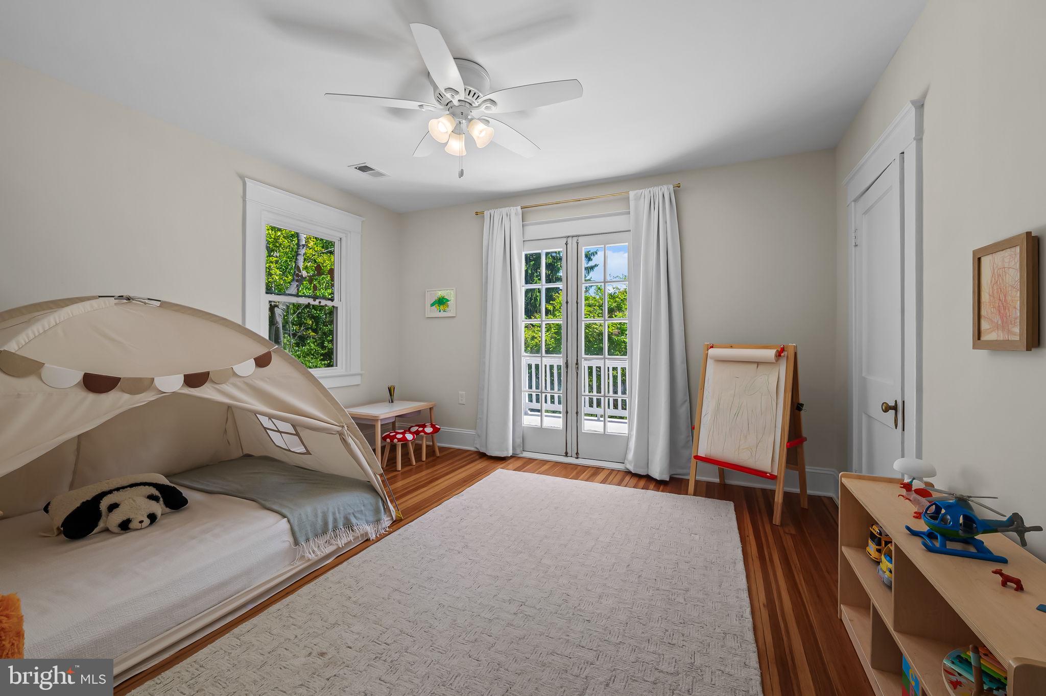 MOUNT WASHINGTON - Residential