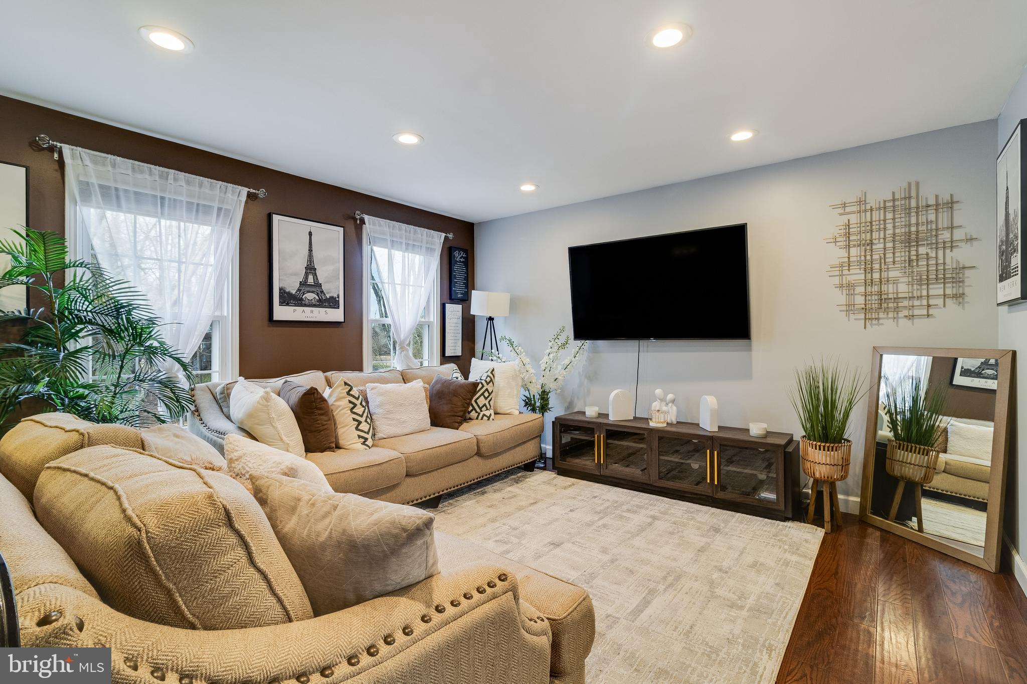 LAUREL BRANCH SUB - Residential