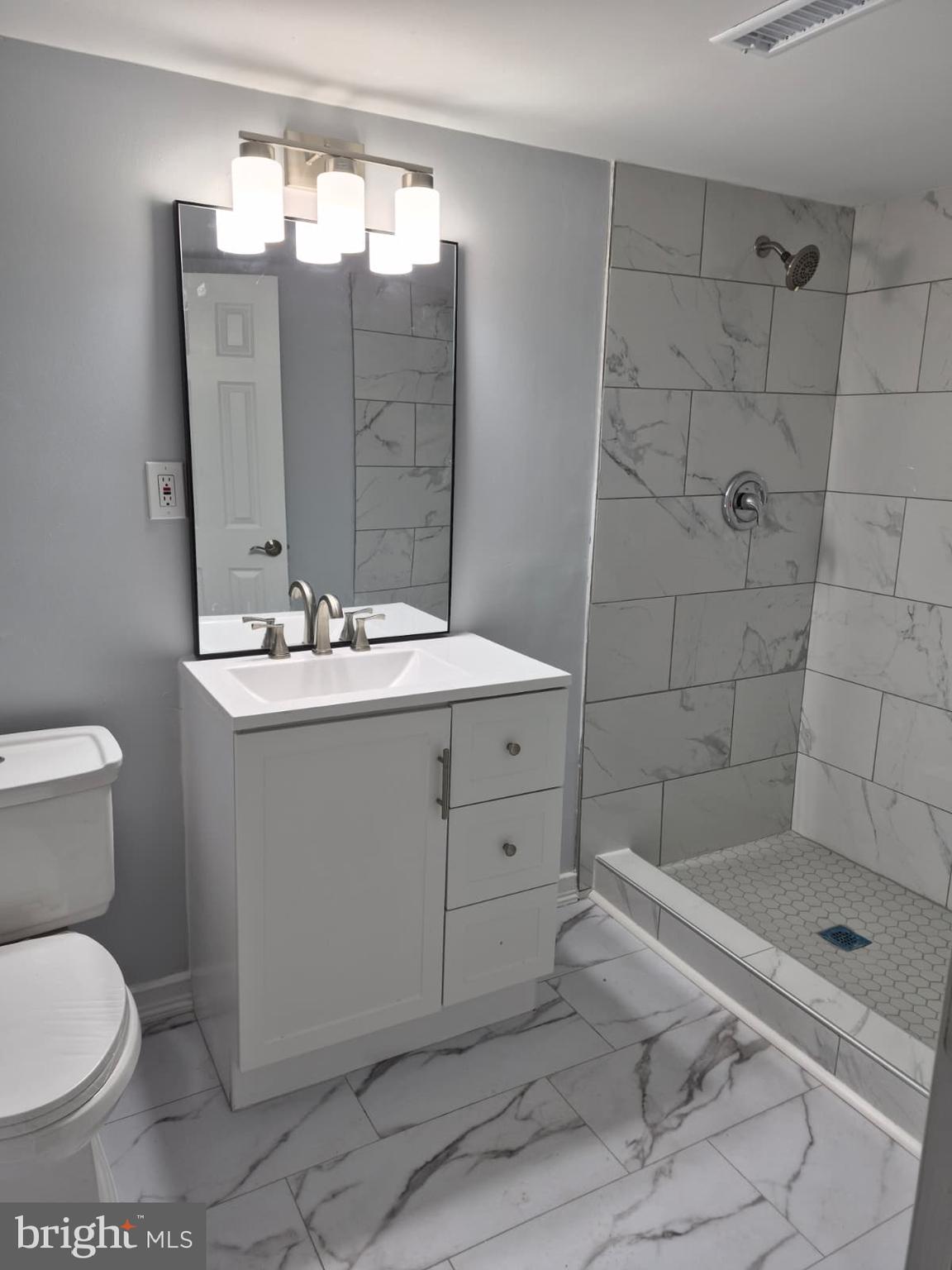 15709 BEAU RIDGE DRIVE