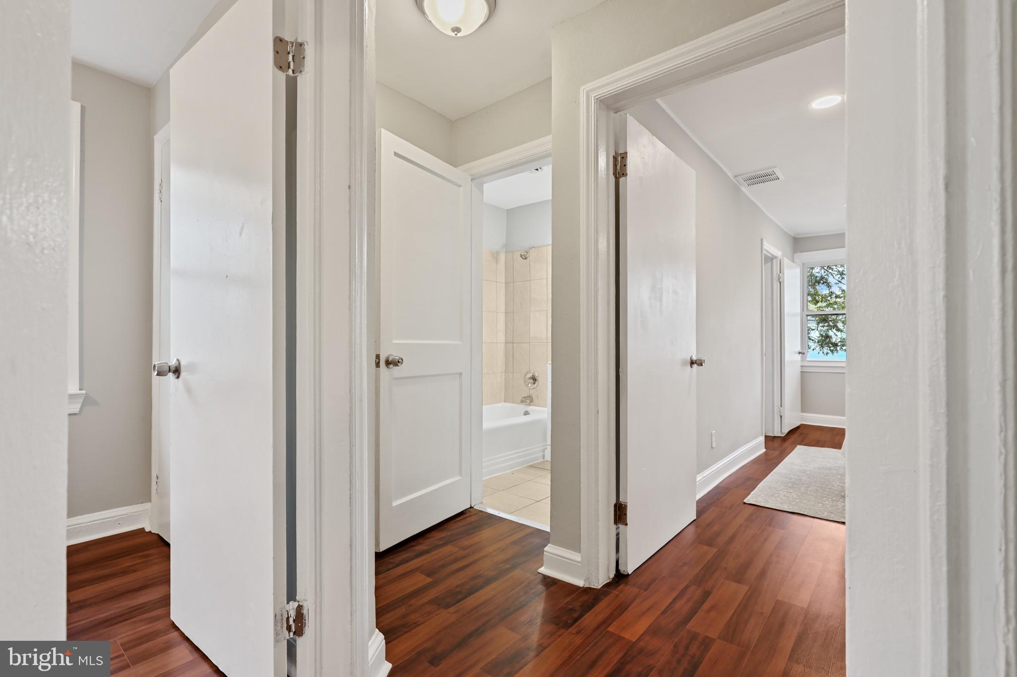 WALTHERSON - Residential