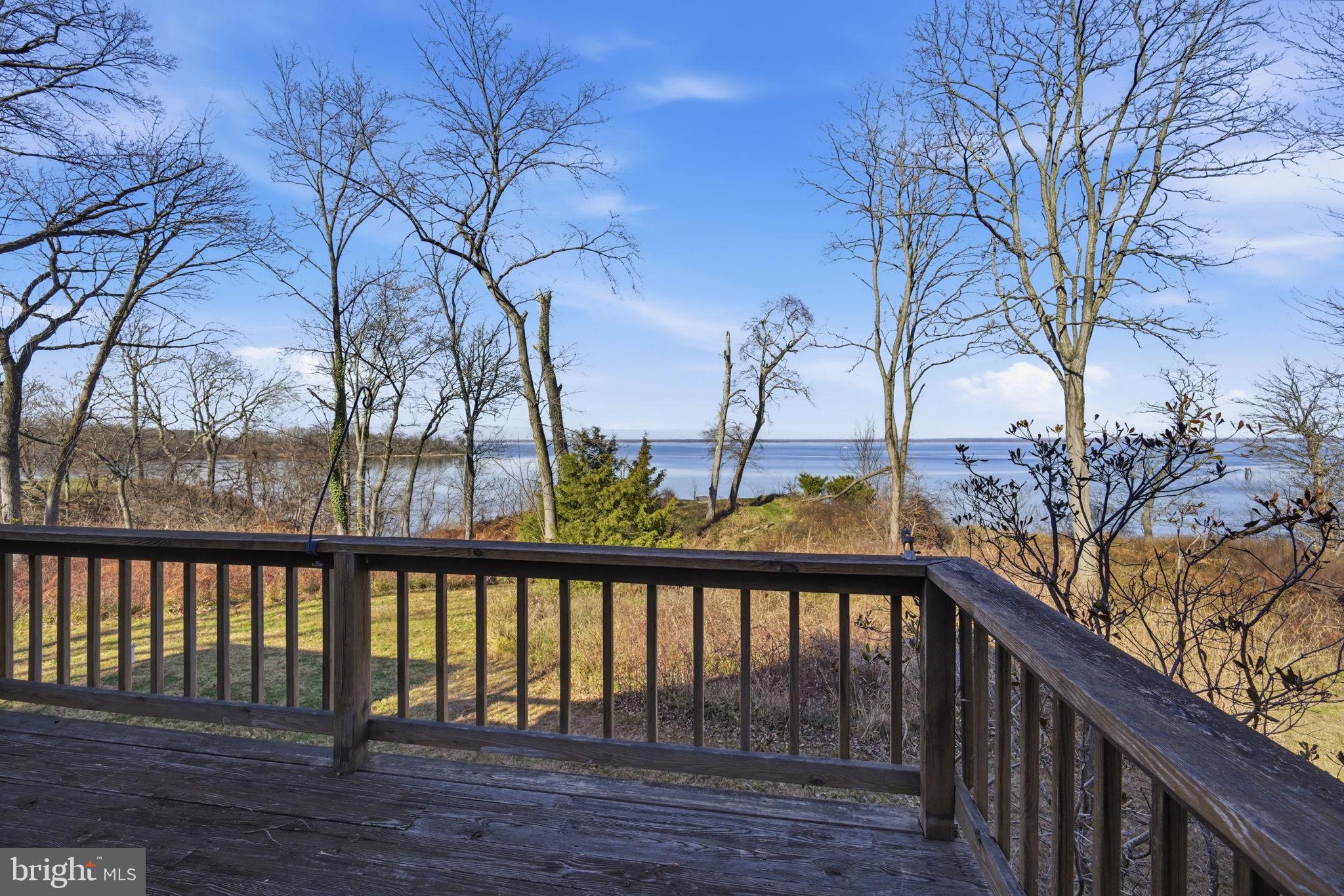 KINNAIRDS POINT - Residential