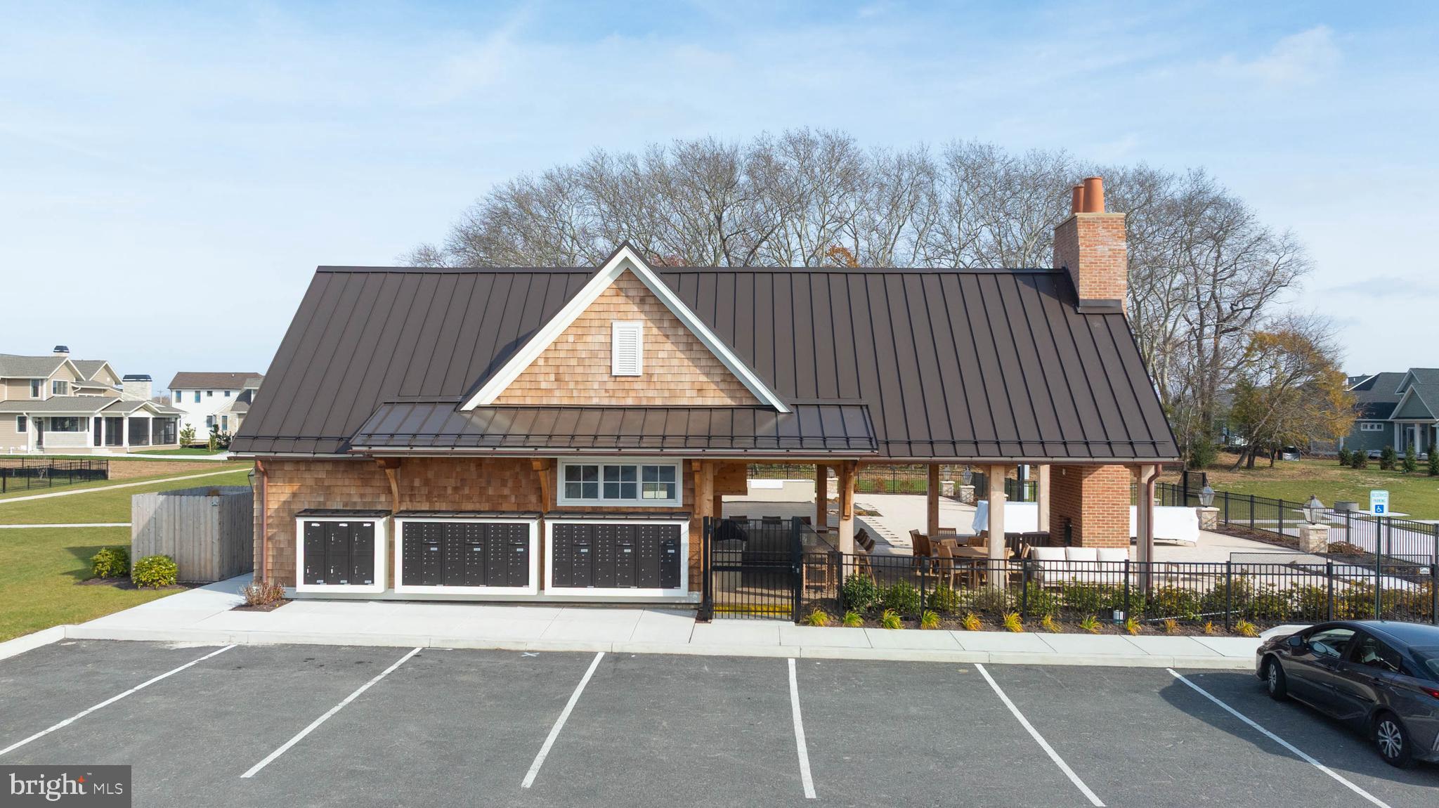 OLDE TOWN - Residential