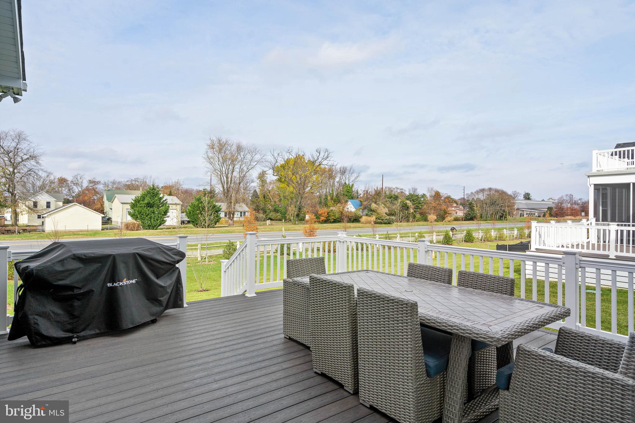 OLDE TOWN - Residential