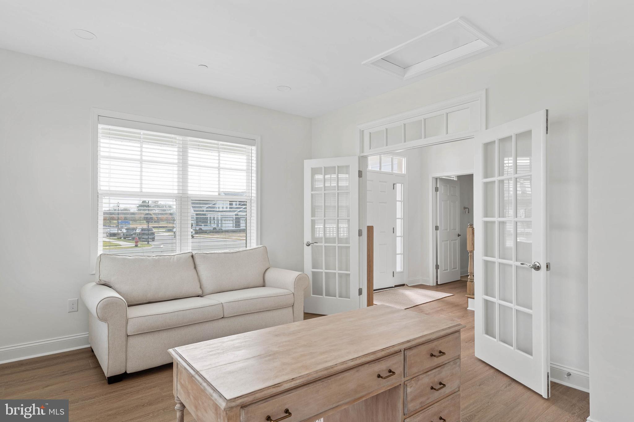 OLDE TOWN - Residential