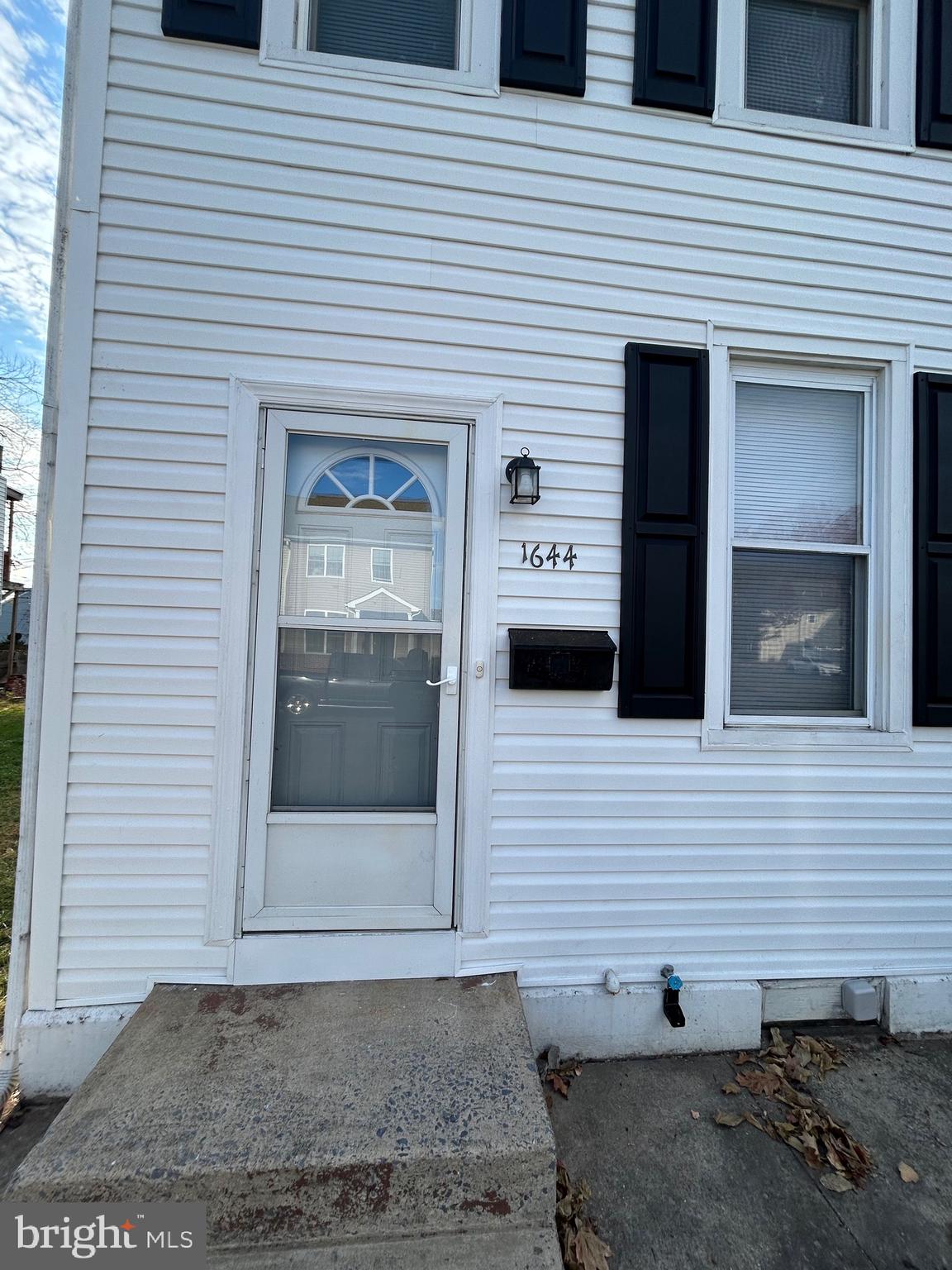 MIDTOWN HARRISBURG - Residential Lease