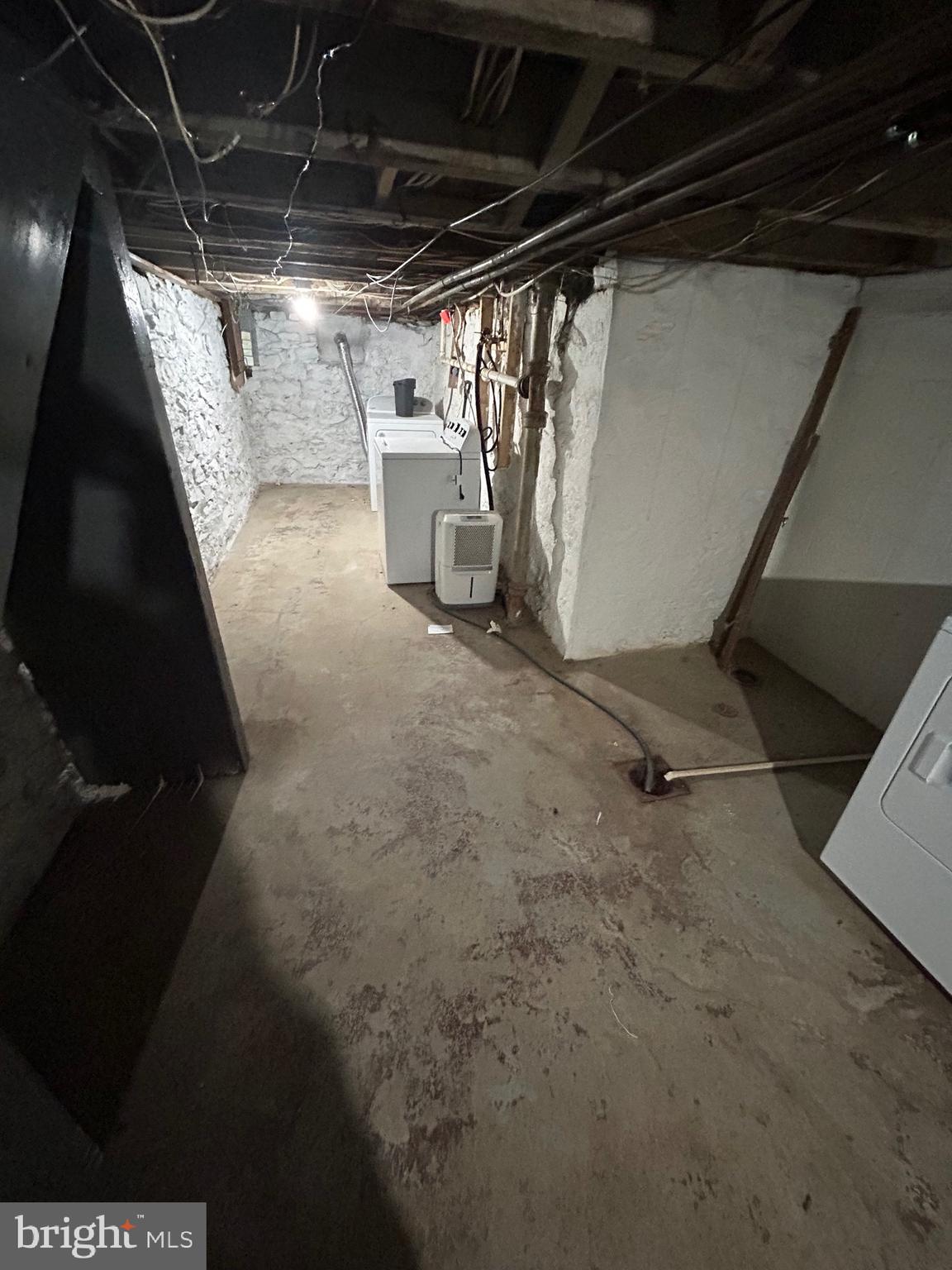 MIDTOWN HARRISBURG - Residential Lease