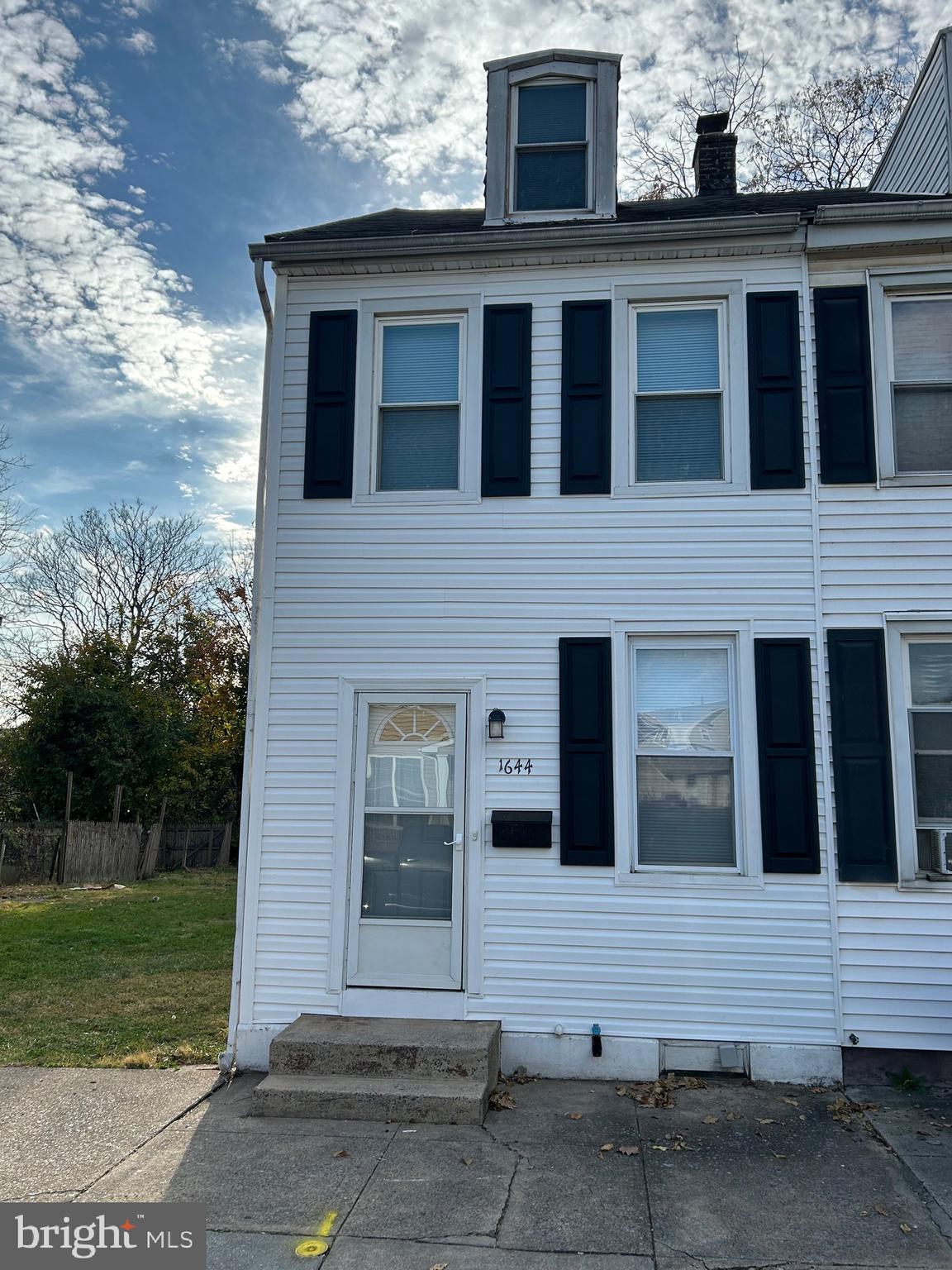 MIDTOWN HARRISBURG - Residential Lease