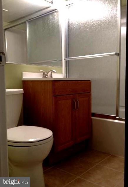 BROYHILL PARK - Residential Lease