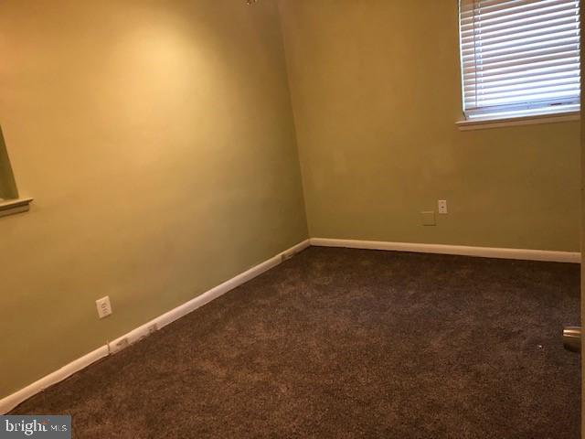 BROYHILL PARK - Residential Lease